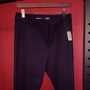 Old Navy pixie skinny pant